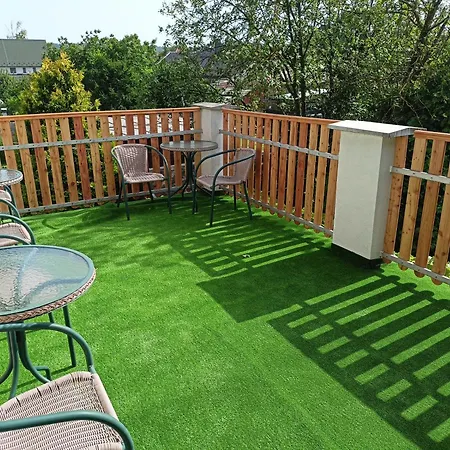Dom V Zahrade Guest house