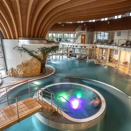 Gæstehus Dom V Zahrade Podhájska